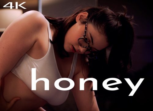 Honey – Ellie Nova